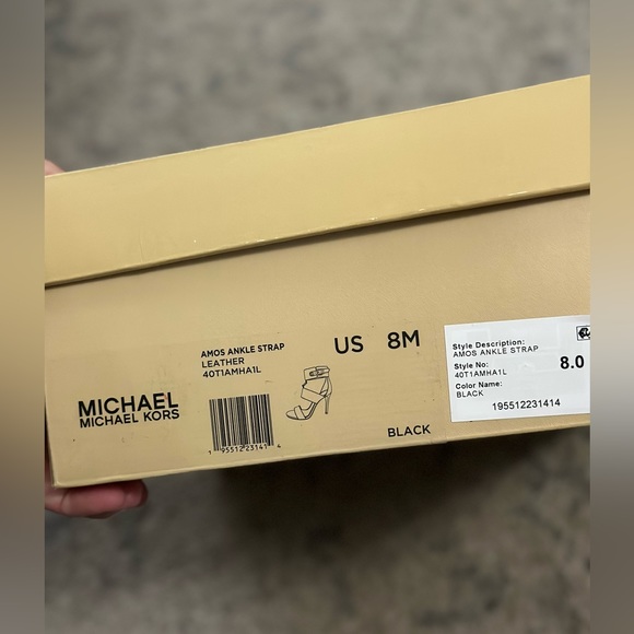 MICHAEL KORS Amos Leather Sandal, size 8, black - Picture 6 of 6